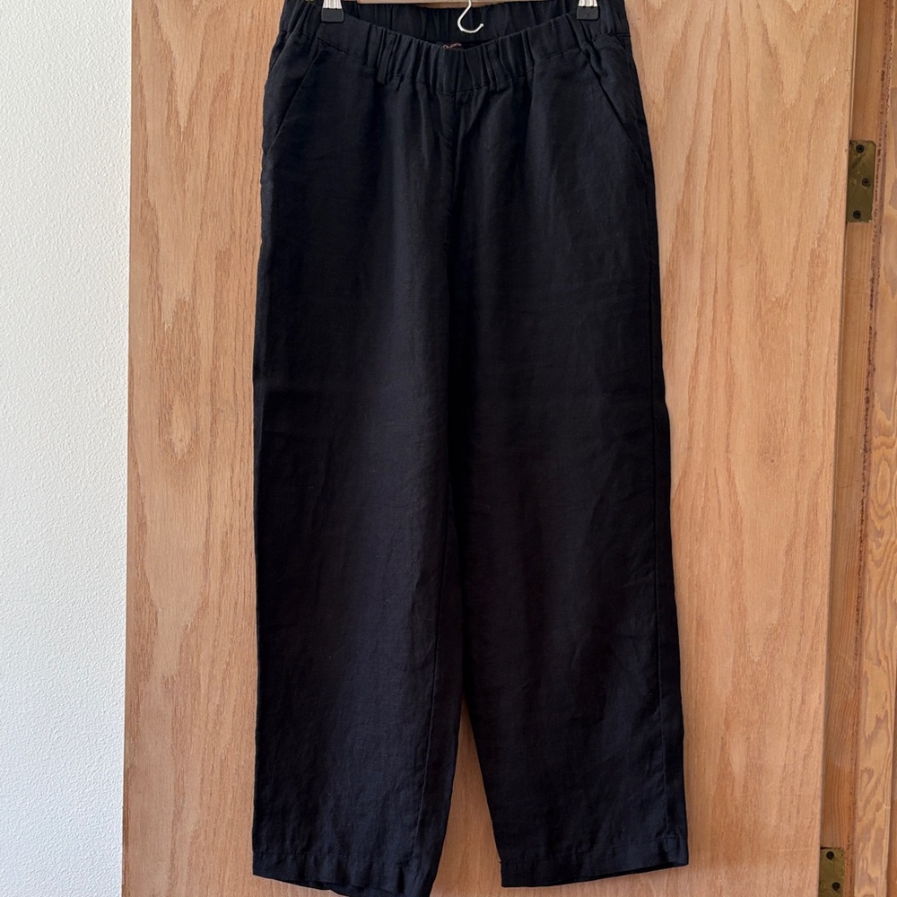 Quince Women's Black linen pants